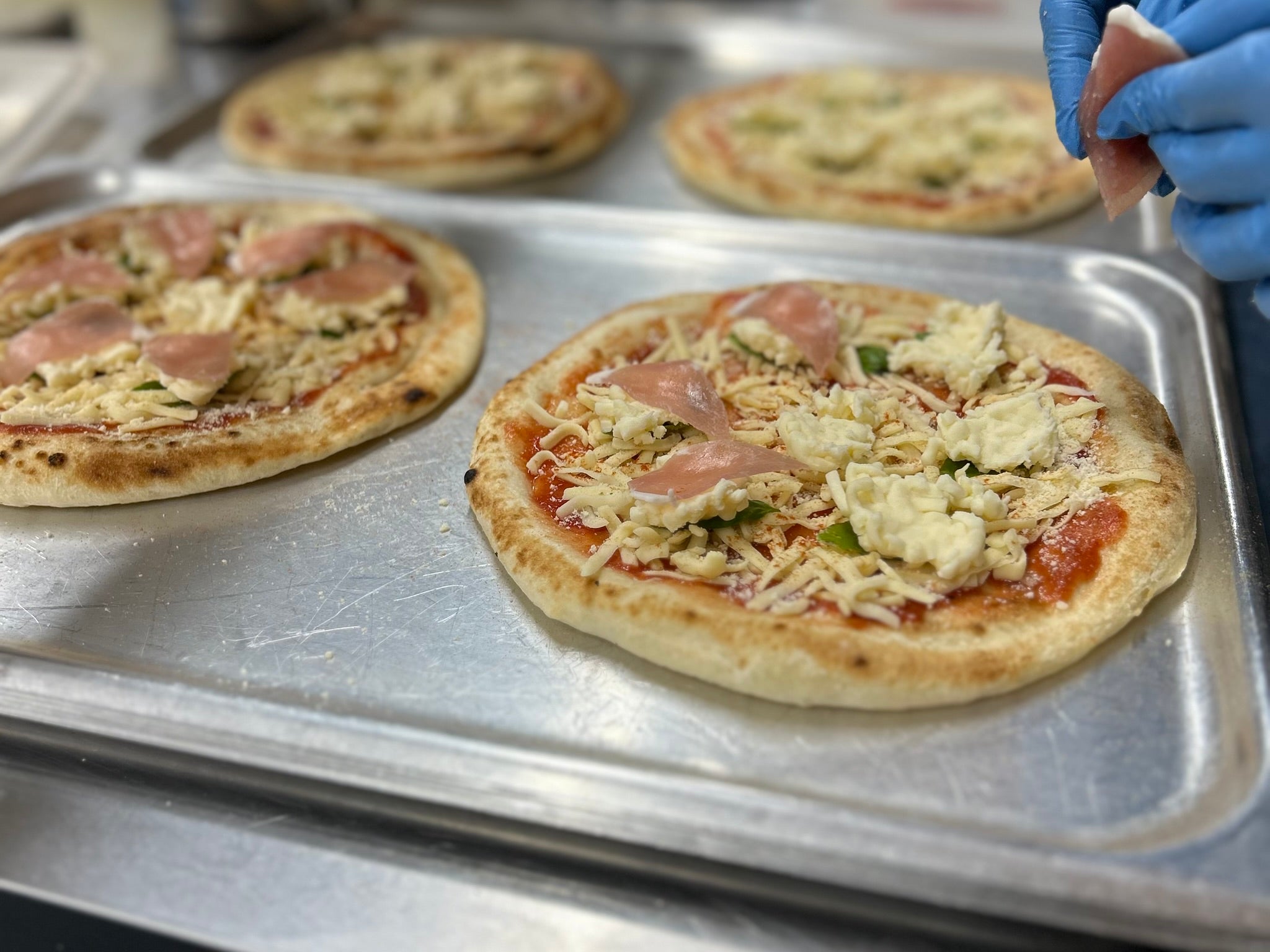 手ごね本格冷凍ピザのオンラインストア｜めるかーと